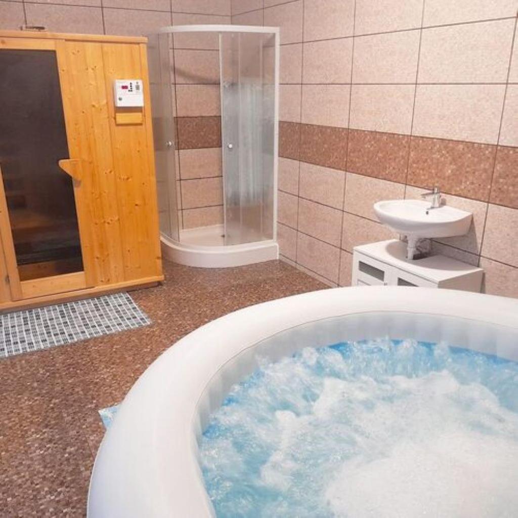 Готель Matra Wellness Vendeghaz Парадшашвар Екстер'єр фото